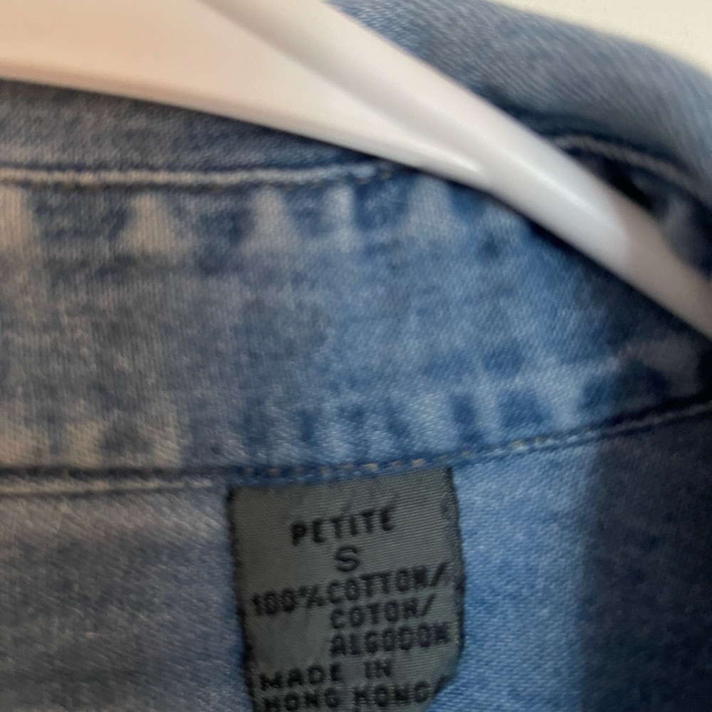 Button down Jean shirt - Picture 3 of 4